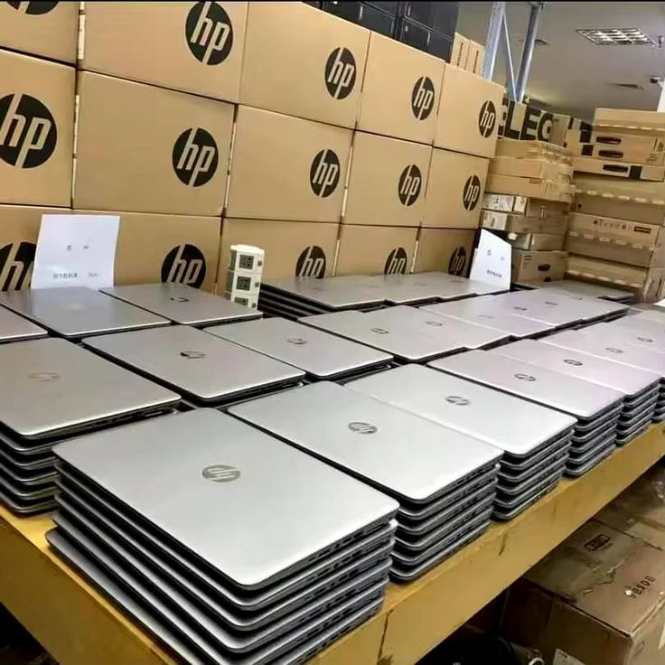 HP EliteBook 840 G4 Notebook 35.6 cm (14") Full HD Intel® Core™ i5-7300U 8 GB DDR4-SDRAM 256 GB SSD Windows 10 Pro 64-Bit Edition