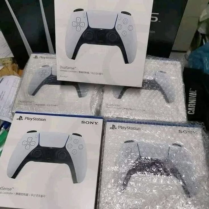 PlayStation 5 DualSense Wireless Controller, MIXED COLOR